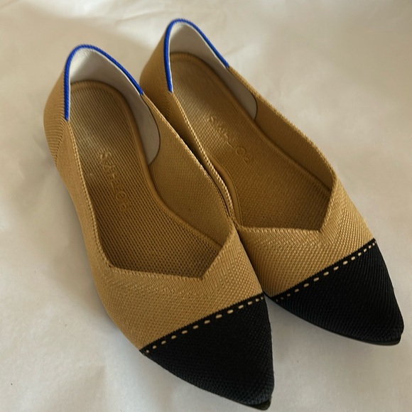 Rothy's Shoes - Rothy’s the point ballet flat Camel with black captoe size 6